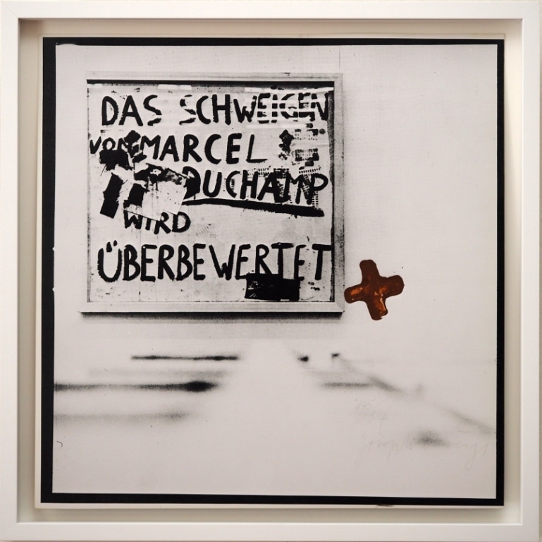 Joseph Beuys: "aus 3 - Tonnen - Edition: Das Schweigen von Marcel Duchamps...“